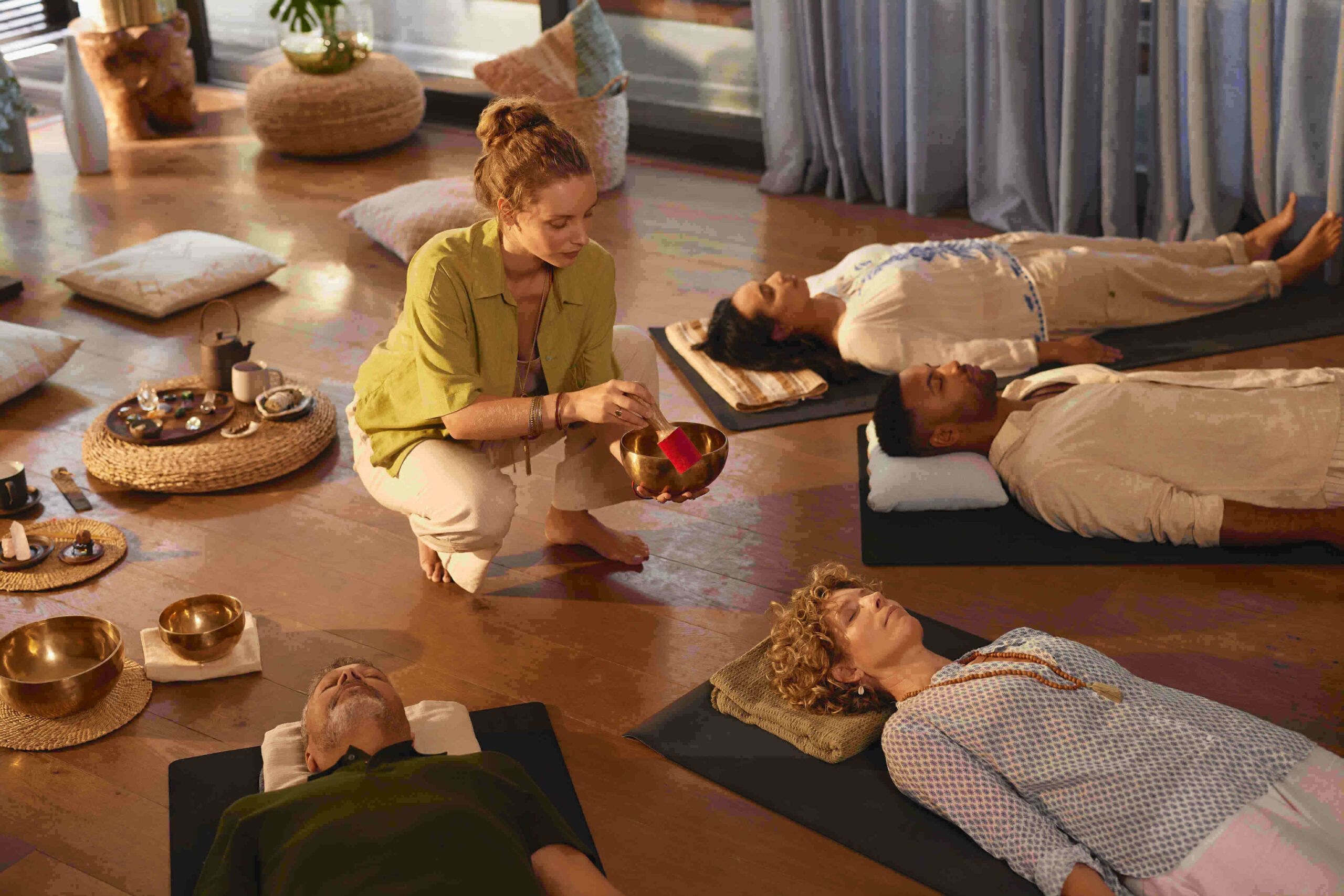 Sound healing session with tibetan bowl